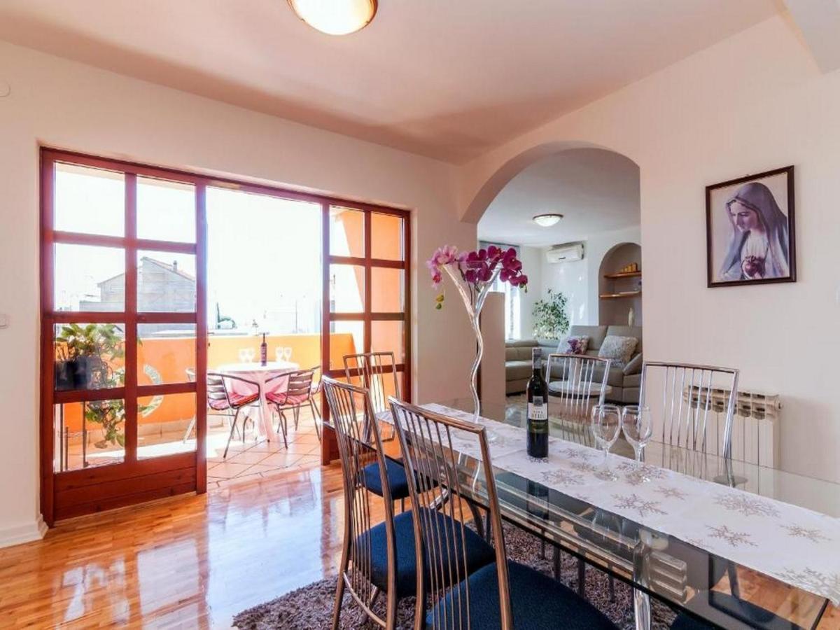 Apartment Angelo's