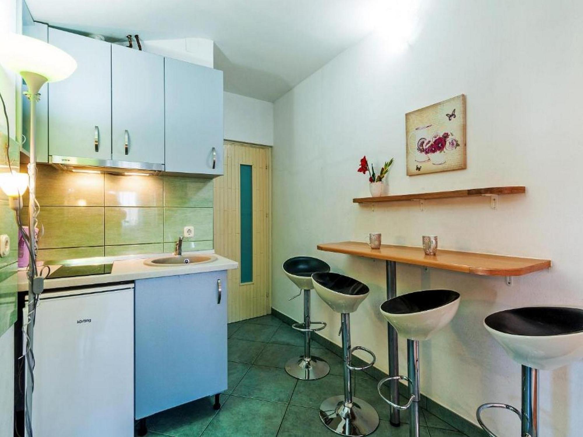 Angelo's Apartment *